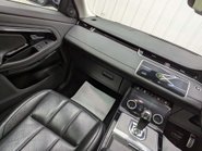 Land Rover Range Rover Evoque 2.0 Range Rover Evoque SE D Auto 4WD 5dr 59