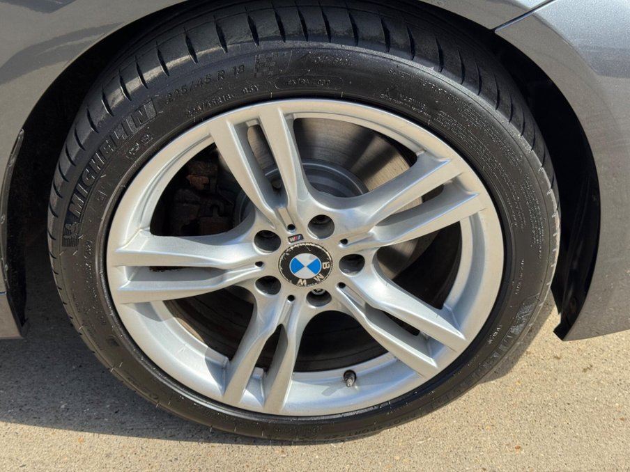2015 BMW 3 Series — image 47