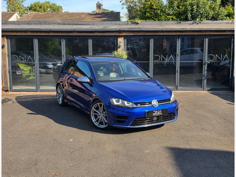 Volkswagen Golf 2.0 Golf R DSG 4WD 3dr 8