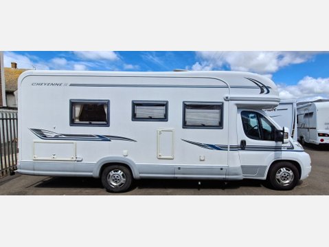 Auto-Trail Cheyenne 740s E 12