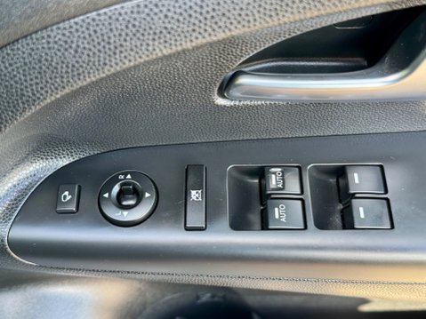 Kia Venga 3 ISG 17