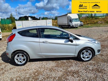 Ford Fiesta 1.0T EcoBoost Zetec Euro 5 (s/s) 3dr 6