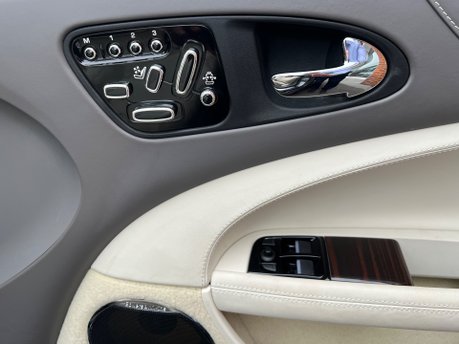 Jaguar XKR 5.0 V8 Convertible 2dr Petrol Auto Euro 5 (510 ps) 25