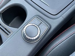 Mercedes-Benz A Class 1.8 A200 BlueEfficiency AMG Sport CDi Auto 5dr 46