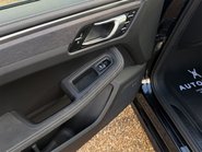 Porsche Macan GTS PDK 76