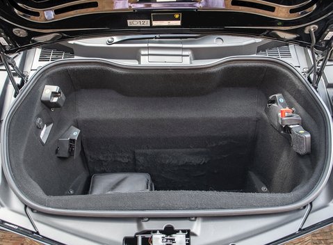 Lamborghini Aventador S LP740-4 Roadster 31