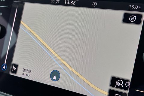 Volkswagen Crafter CR35 177 ps Tdi Trendline 4Motion DSG Panel Van - Diff Lock 17