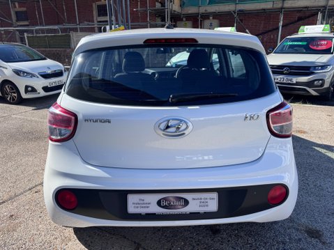 Hyundai i10 SE 9