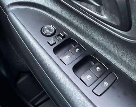 Hyundai BAYON 1.0 Bayon SE Connect TGDi MHEV Auto 5dr 50