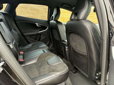 Volvo V40 2.0 V40 R-Design T2 5dr 12