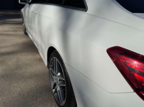 Mercedes-Benz E Class 2.1 E220 AMG Line Bluetec Auto 2dr 41