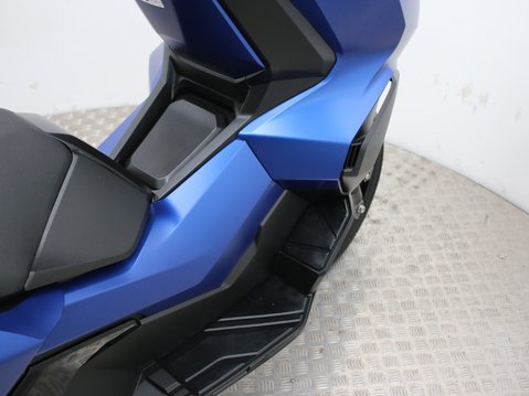 Honda ADV 350 ADV 350 A-R 35