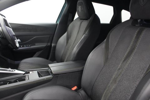 Peugeot 308 5dr 1.5 BlueHDi GT Automatic Estate 6