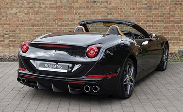 Ferrari California T 9