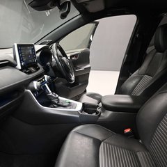 Toyota Rav4 2.5 RAV4 Black Edition HEV CVT 4WD 5dr 1