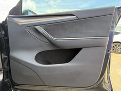 Tesla Model Y (Dual Motor) Long Range SUV 5dr Electric Auto 4WDE (384 bhp) 32