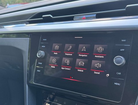 Volkswagen Arteon 2.0 Arteon R-Line TDI Semi-Auto 5dr 17