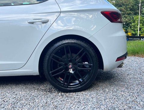 SEAT Leon 2.0 Leon FR Technology TDI Semi-Auto 5dr 13