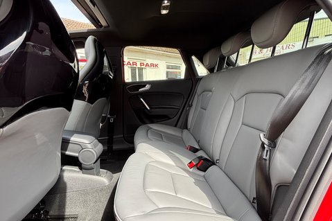 Audi A1 SPORTBACK TFSI BLACK EDITION..AUTOMATIC..HEATED LEATHER..E/SUNROOF.. 25