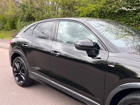 Audi Q3 1.5 TFSI CoD 35 Black Edition Sportback S Tronic Euro 6 (s/s) 5dr 5