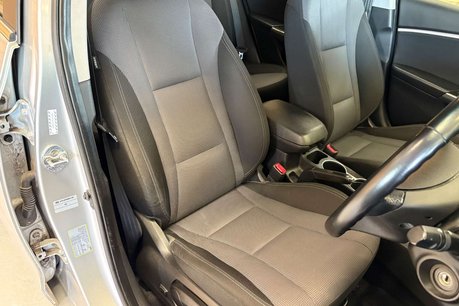 Hyundai i30 1.4 Blue Drive SE Nav Hatchback 5dr Petrol Manual Euro 6 (s/s) (100 ps) 34