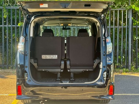 Toyota Vellfire 2.5 PETROL Z A EDITION 7 SEATS 24