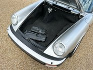 Porsche 911 CARRERA 3.2 CONVERTIBLE 41