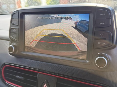 Hyundai KONA PREMIUM SE 1 OWNER 37