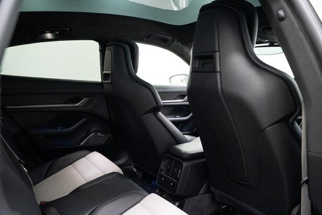 Porsche Taycan Performance Plus 93.4kWh Turbo S Saloon 4dr Electric Auto 4WD (11kW Charger 22