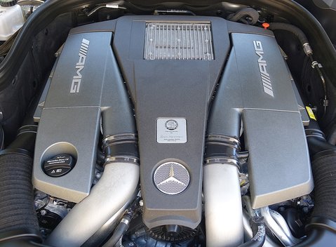 Mercedes-Benz E Class AMG 5