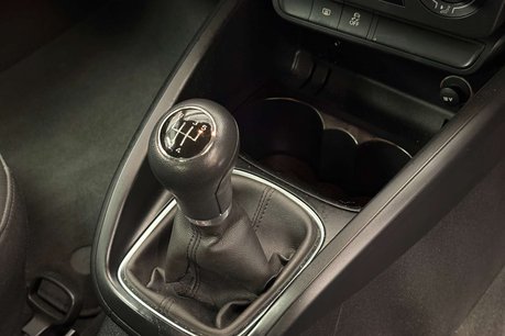 Audi A1 1.2 TFSI SE Hatchback 3dr Petrol Manual Euro 5 (s/s) (86 ps) 15