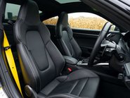 Porsche 911 Turbo S PDK Coupe 11