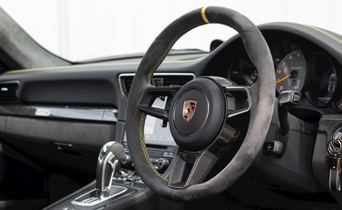 Porsche 911 (991.2) GT3 RS Weissach 11