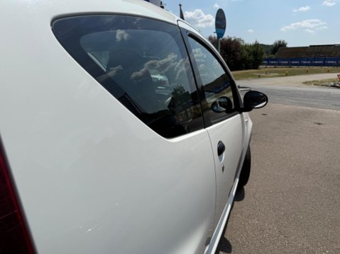 Peugeot 107 1.0 12V Access Euro 5 3dr 26