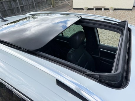 Volkswagen Tiguan 2.0 TDI BlueMotion Tech R-Line Edition DSG 4WD Euro 6 (s/s) 5dr 2