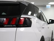 Peugeot 3008 S/S ALLURE 22