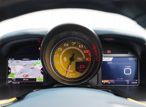 Ferrari 812 Superfast 17