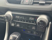 Toyota Rav 4 2.5 VVT-h Excel SUV 5dr Petrol Hybrid CVT Euro 6 26