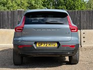 Volvo XC40 B4 PLUS AWD MHEV 8
