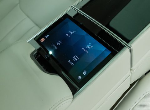 Land Rover Range Rover D350 AUTOBIOGRAPHY LWB 20