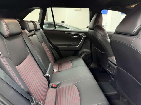 Toyota Rav4 2.5 VVT 18.1kWh Design SUV 5dr Petrol Plug-in Hybrid CVT 4WD Euro 6 (s/s) ( 43