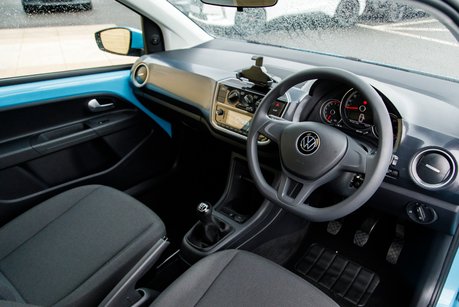 Volkswagen Up BASE