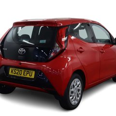 Toyota Aygo 1.0 VVT-i x-play Hatchback 5dr Petrol x-shift Euro 6 (71 ps) 2