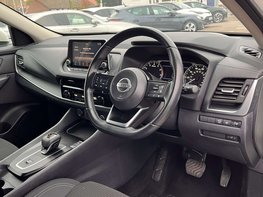 Nissan Qashqai 1.3 Qashqai Acenta Premium DiG-T MHEV CVT 5dr 18