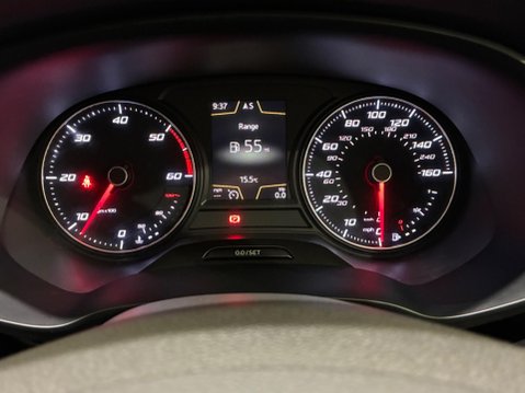 SEAT Leon 1.6 TDI SE Sport Tourer Euro 6 (s/s) 5dr 40