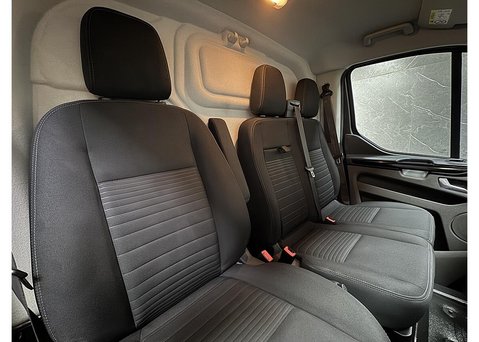 Ford Transit Custom 2.0 280 EcoBlue Limited Panel Van 5dr Diesel Manual L1 H1 Euro 6 (s/s) (130 33