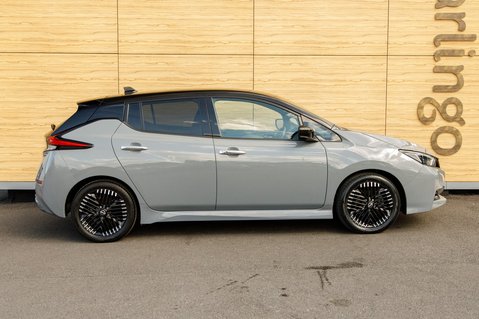 Nissan LEAF TEKNA 13