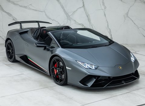 Lamborghini Huracan Spyder LP 640-4 PERFORMANTE 11