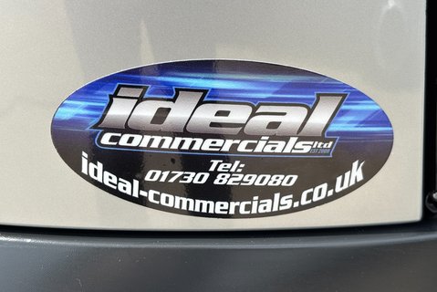 Land Rover Discovery D300 SE MHEV Auto 4WD Euro 6 SUV (300ps) 12