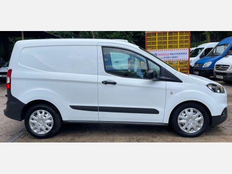 Ford Transit Courier 1.5 TDCi L1 Euro 6 5dr 7